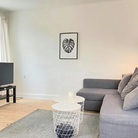 Apartment Spacious For 6 *